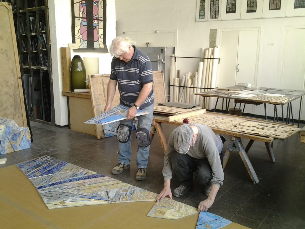 05_2014-04-25-14-18-18